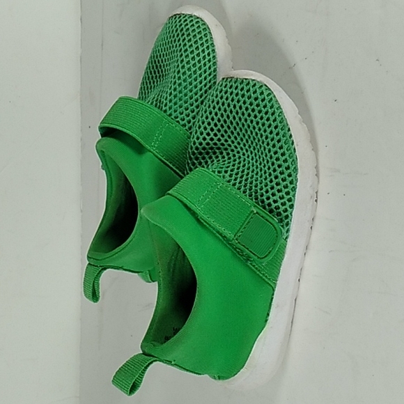 Cat & Jack Shoes Cat And Jack Tottler Size 6 Green And White